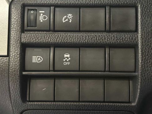 New 2026 Toyota Tacoma SR5 AWD/4WD image 18