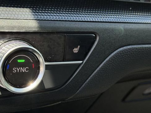 Used 2025 Honda CR-V EX image 19