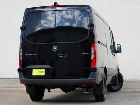 Used 2026 Mercedes-Benz Sprinter 2500 image 5