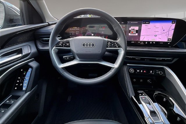 Used 2025 Audi Q5 Premium w/ Convenience Package AWD/4WD image 8