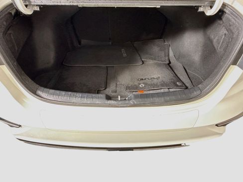 Used 2019 Kia Forte LXS FWD image 34