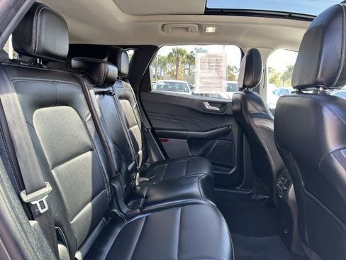 Used 2022 Ford Escape Titanium w/ Class II Trailer Tow Package image 20