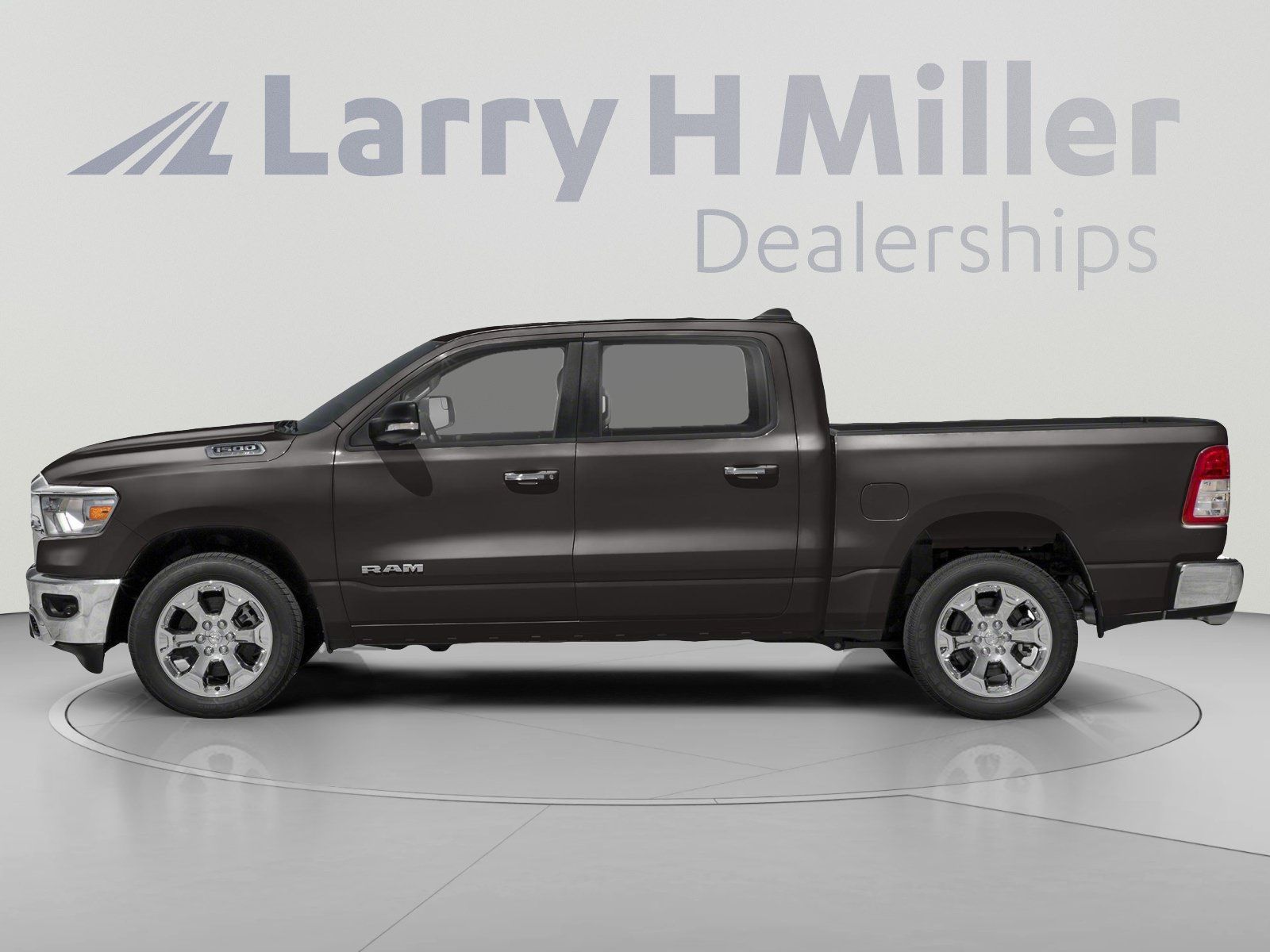 Used 2021 RAM 1500 Big Horn AWD/4WD image 3