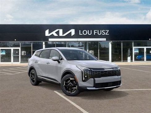 New 2026 Kia Sportage EX FWD image 8