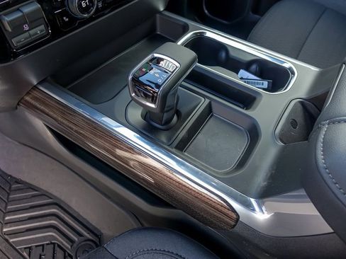 New 2026 Chevrolet Silverado 1500 LT w/ Z71 Off-Road Package image 23