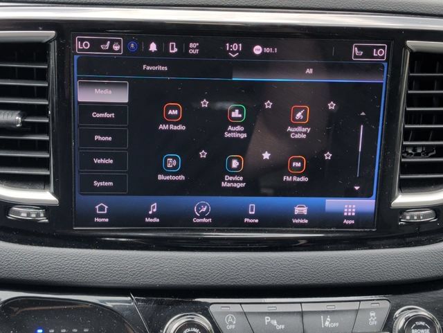 Used 2024 Chrysler Pacifica Touring-L FWD image 15