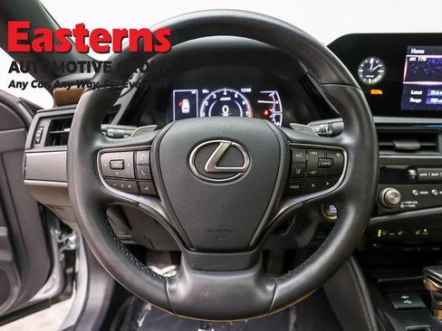 Used 2022 Lexus ES 350 w/ Premium Package FWD image 10