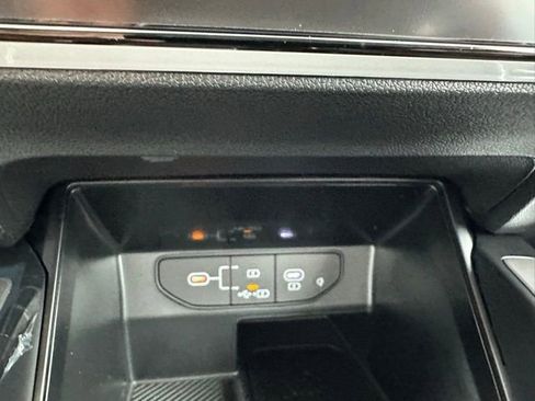 New 2026 Kia Sorento S image 37