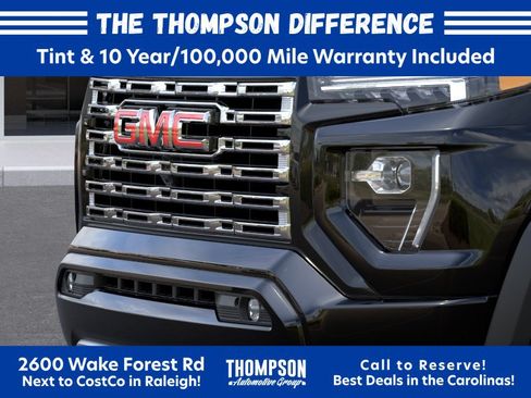 New 2026 GMC Canyon Denali AWD/4WD image 13