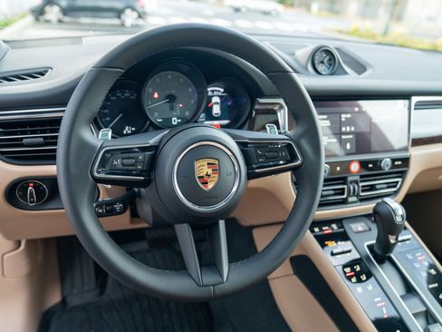 New 2026 Porsche Macan S image 15