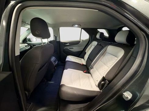 Used 2021 Chevrolet Equinox LS w/ LS Convenience Package AWD/4WD image 21
