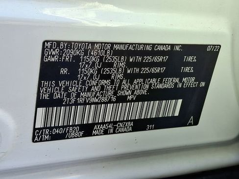 Used 2022 Toyota RAV4 LE image 29