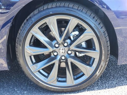 Used 2025 Toyota Corolla SE image 7