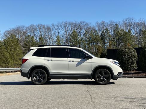 Used 2019 Honda Passport Elite image 5