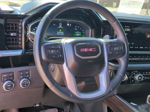 Used 2023 GMC Sierra 1500 SLT w/ SLT Premium Package AWD/4WD image 14