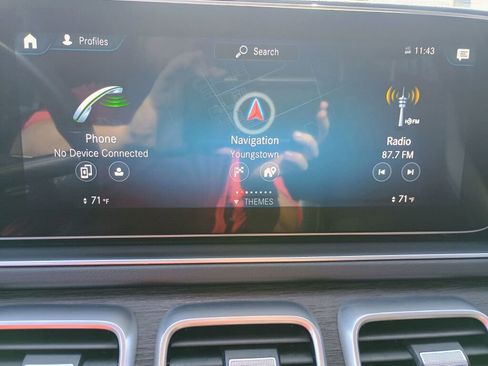 Used 2022 Mercedes-Benz GLS 450 4MATIC image 12