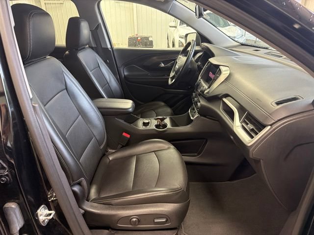 Used 2024 GMC Terrain SLT AWD/4WD image 28