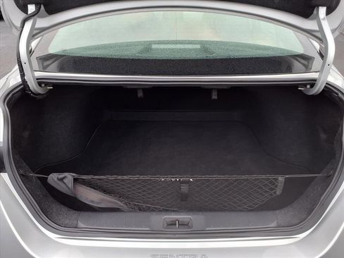 Used 2022 Nissan Sentra SV w/ Trunk Package image 25