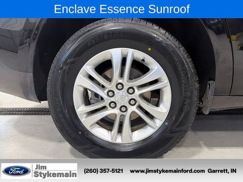 Used 2021 Buick Enclave Essence w/ Sound and Sites Package FWD image 9