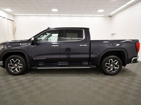 Used 2023 GMC Sierra 1500 SLT w/ SLT Premium Plus Package AWD/4WD image 4