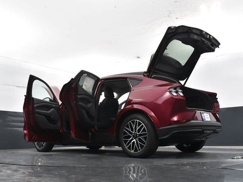 New 2025 Ford Mustang Mach-E Premium image 40