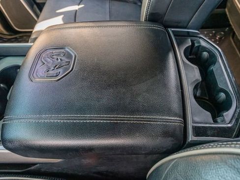 Used 2019 RAM 3500 Laramie image 31