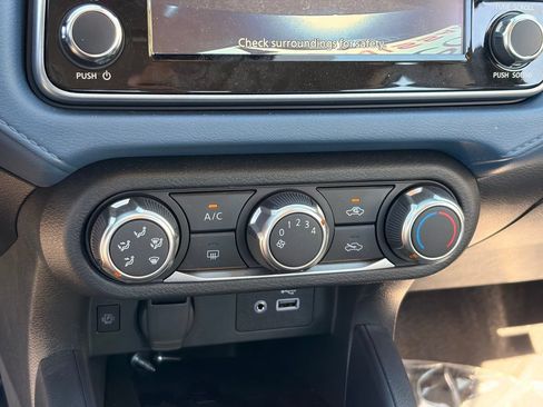 Certified 2025 Nissan Versa SV w/ Trunk Package FWD image 23