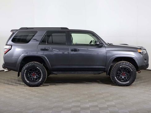 Used 2018 Toyota 4Runner TRD Off-Road Premium image 12
