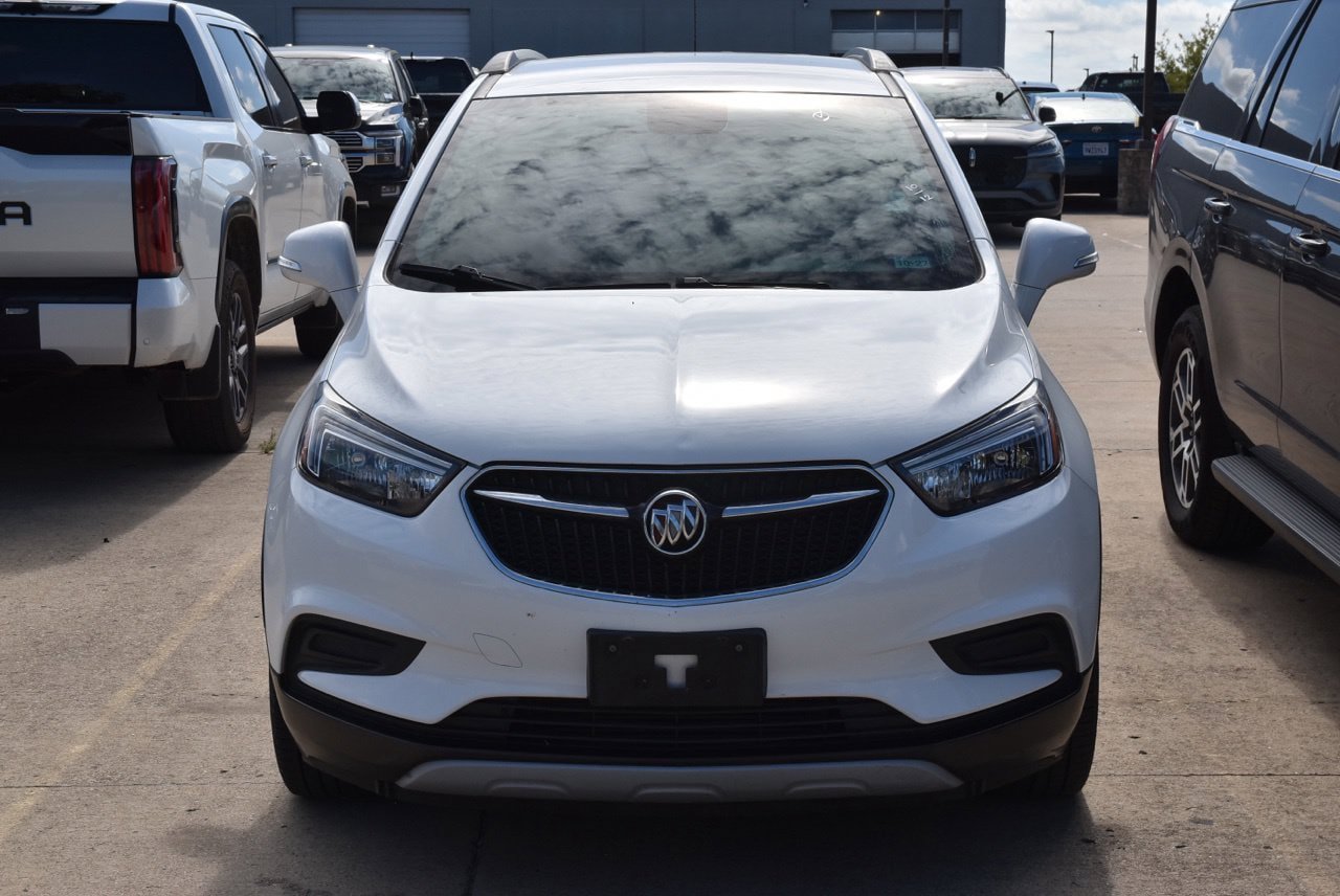 Used 2018 Buick Encore Preferred FWD image 3