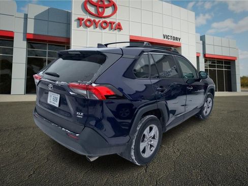 Used 2023 Toyota RAV4 XLE w/ Convenience Package image 3