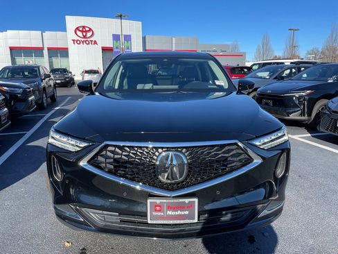 Used 2024 Acura MDX SH-AWD w/ Technology Package image 2