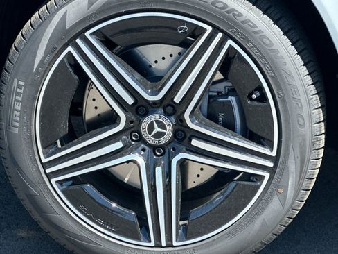 New 2026 Mercedes-Benz GLE 580 4MATIC image 32