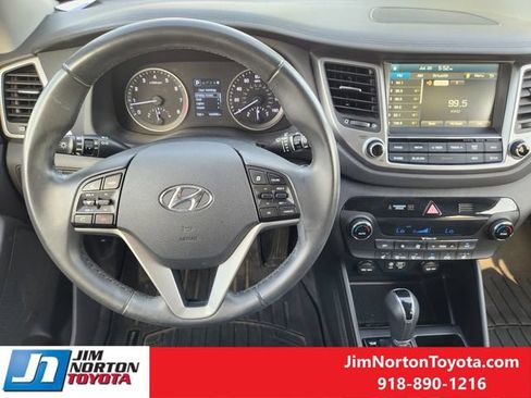 Used 2017 Hyundai Tucson Limited FWD image 26