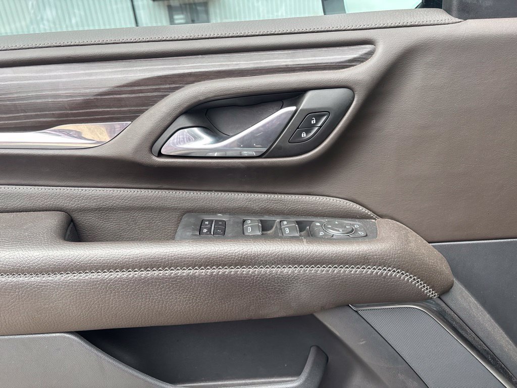Used 2022 GMC Yukon Denali AWD/4WD image 9