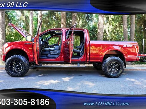 Used 2017 Ford F150 Platinum w/ Equipment Group 701A Luxury AWD/4WD image 31
