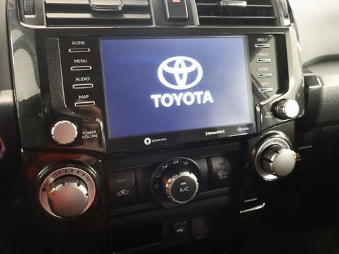 Certified 2024 Toyota 4Runner TRD Off-Road Premium w/ Off Road Premium Plus Package AWD/4WD image 24