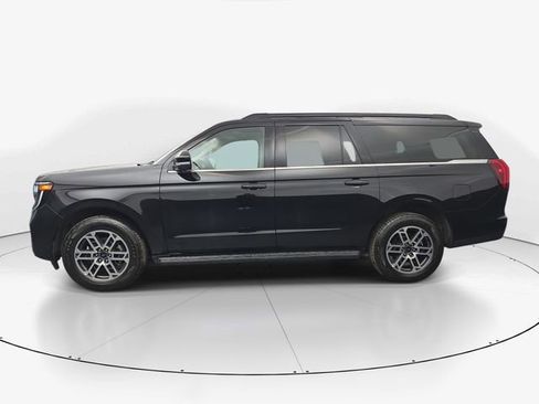 Used 2025 Ford Expedition Max Active image 6