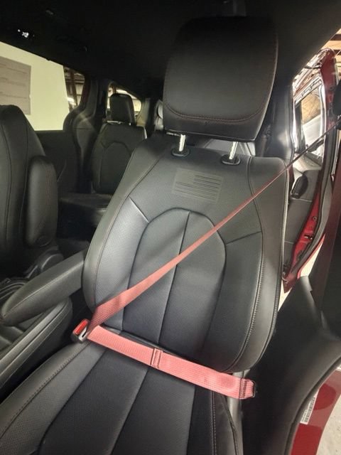 New 2027 Chrysler Pacifica Select AWD/4WD image 15