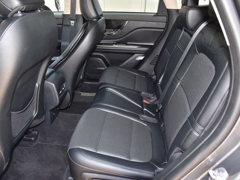 Used 2023 Lincoln Corsair FWD w/ Equipment Group 101A image 11