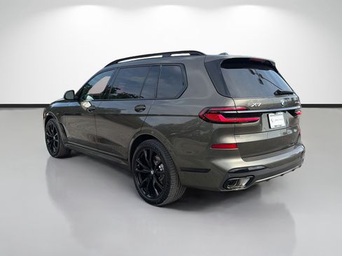 New 2027 BMW X7 xDrive40i w/ M Sport Package AWD/4WD image 5