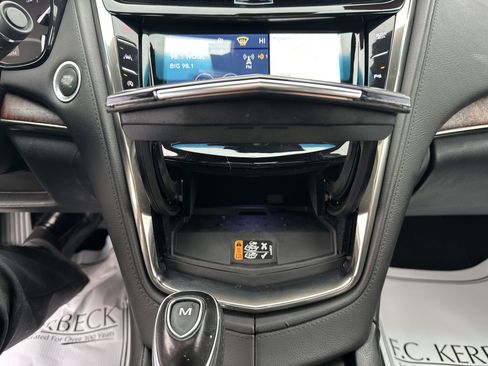 Certified 2019 Cadillac CTS Luxury image 29