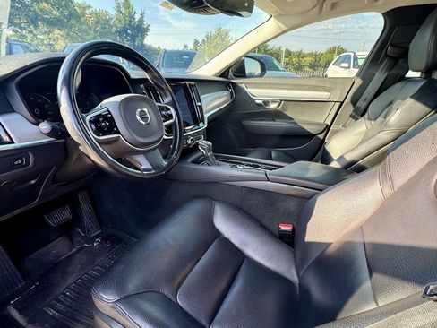 Used 2017 Volvo S90 T6 Momentum w/ Vision Package AWD/4WD image 21