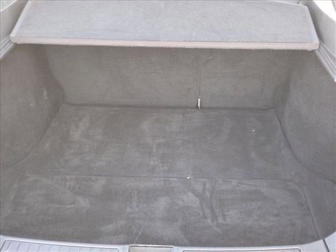 Used 2015 Tesla Model S 70 image 6