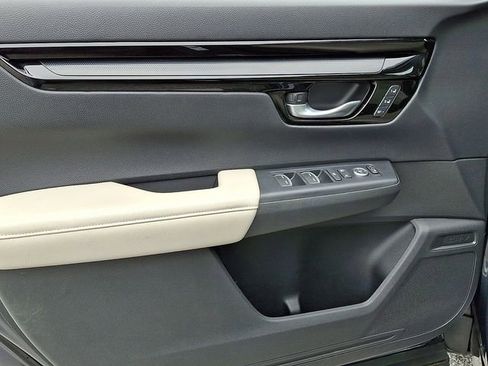 Used 2023 Honda CR-V EX-L image 14