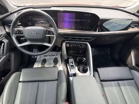 Certified 2025 Audi Q5 Premium Plus w/ Premium Plus AWD/4WD image 24