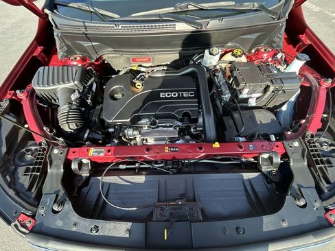 Used 2020 GMC Terrain SLE w/ Driver Convenience Package image 24