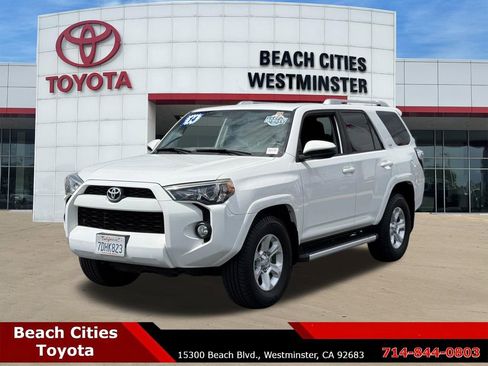 Used 2014 Toyota 4Runner SR5 RWD image 6
