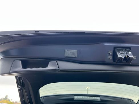 Used 2025 Toyota RAV4 XLE image 23