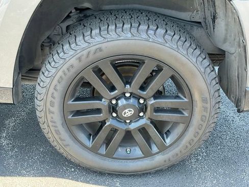 Used 2021 Toyota 4Runner Nightshade AWD/4WD image 13