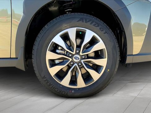 New 2025 Subaru Outback Limited image 13